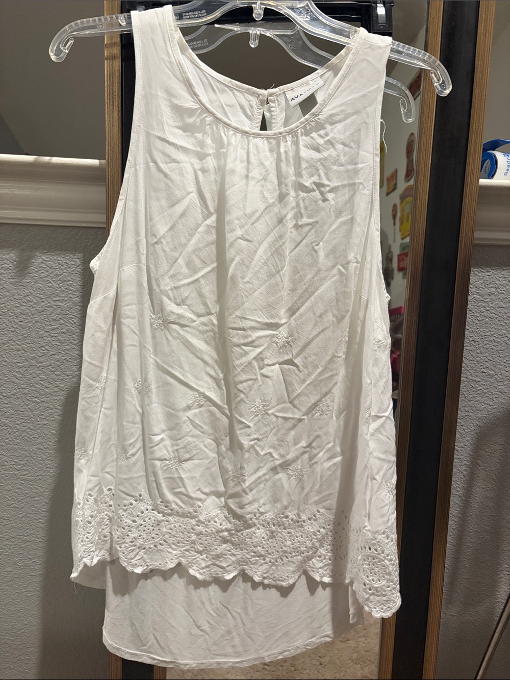 Ava & Viv White Eyelet-Hem Scoop Neck Tank
